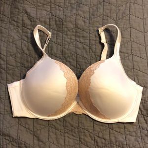 Lane Bryant Cacique bra